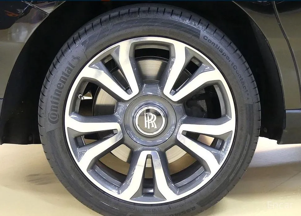 Rolls-Royce Cullinan 2018 6.7 V12