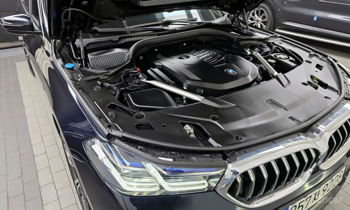 BMW Gran Turismo 2017 630i xDrive M Sport