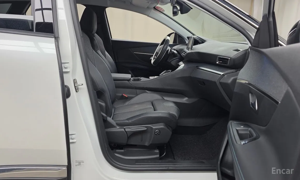 Peugeot 3008 2017 1.2 Pure Tech Allure