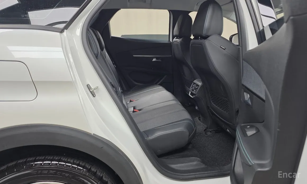 Peugeot 3008 2017 1.2 Pure Tech Allure