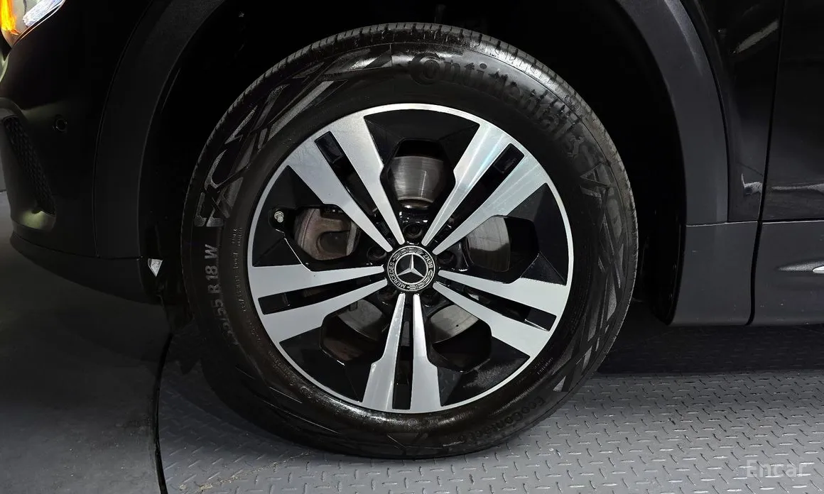 Mercedes-Benz GLB-Class 2020 GLB220