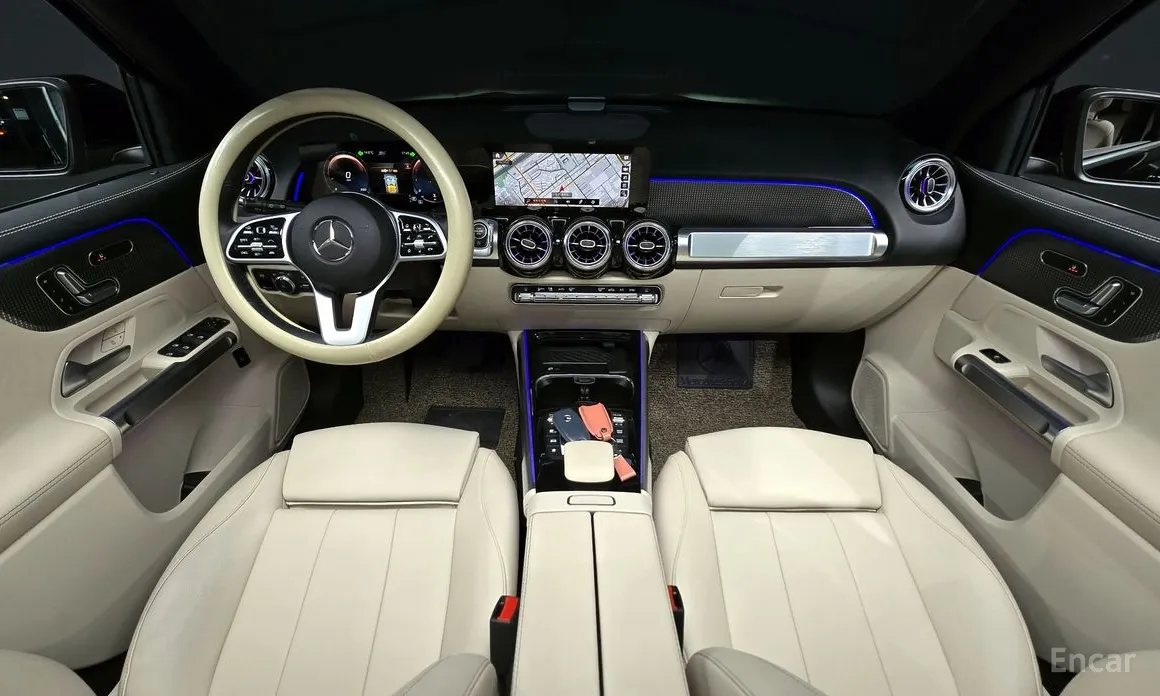 Mercedes-Benz GLB-Class 2020 GLB220