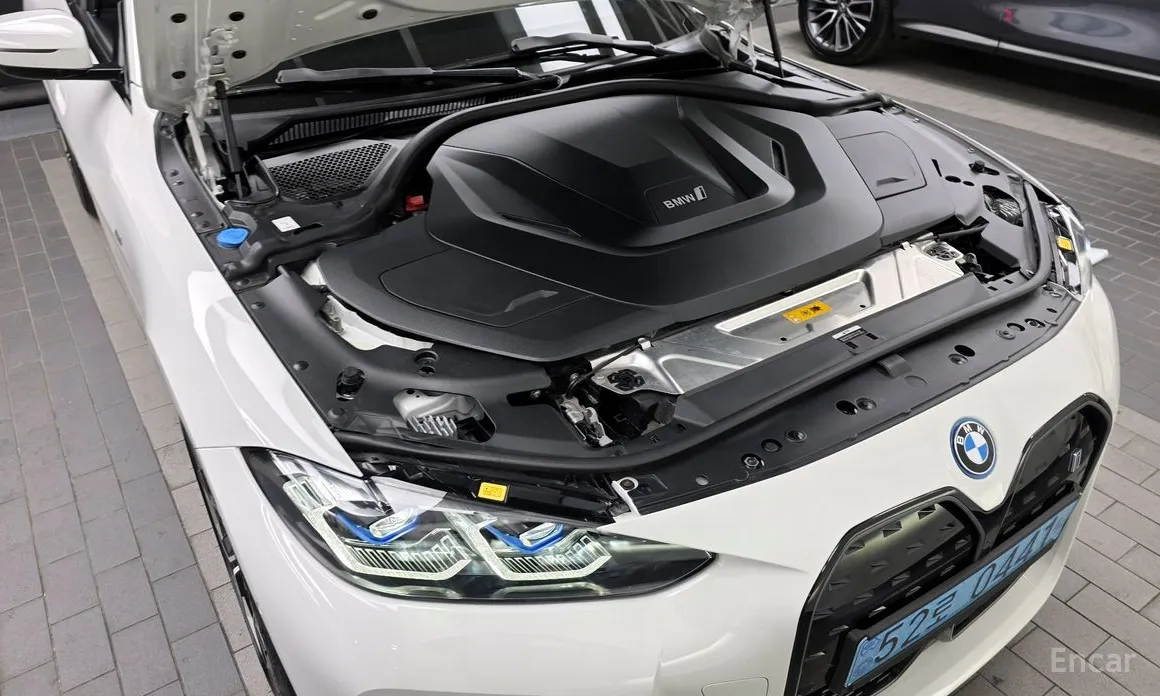 BMW i4 2021 eDrive40 M Sports Pro