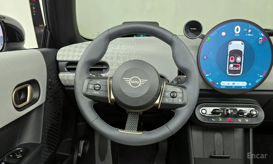 Mini Cooper Convertible 2025 Favoured