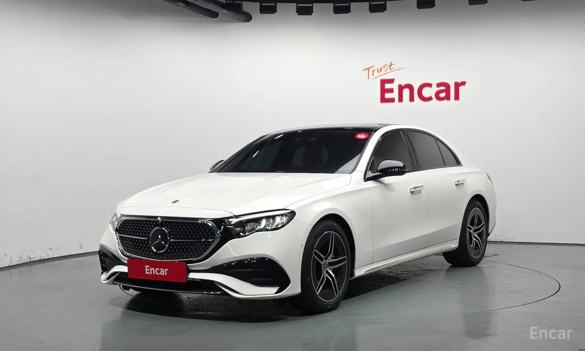 Mercedes-Benz E-Class 2024 E200 Avantgarde Limited
