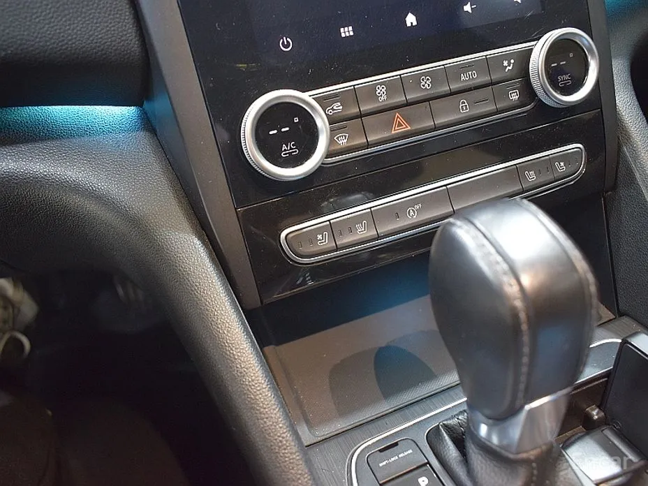 Renault SM6 2020 2.0 LPe LE