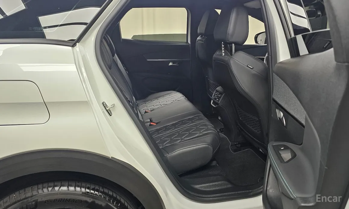 Peugeot 3008 2017 1.2 Pure Tech Allure