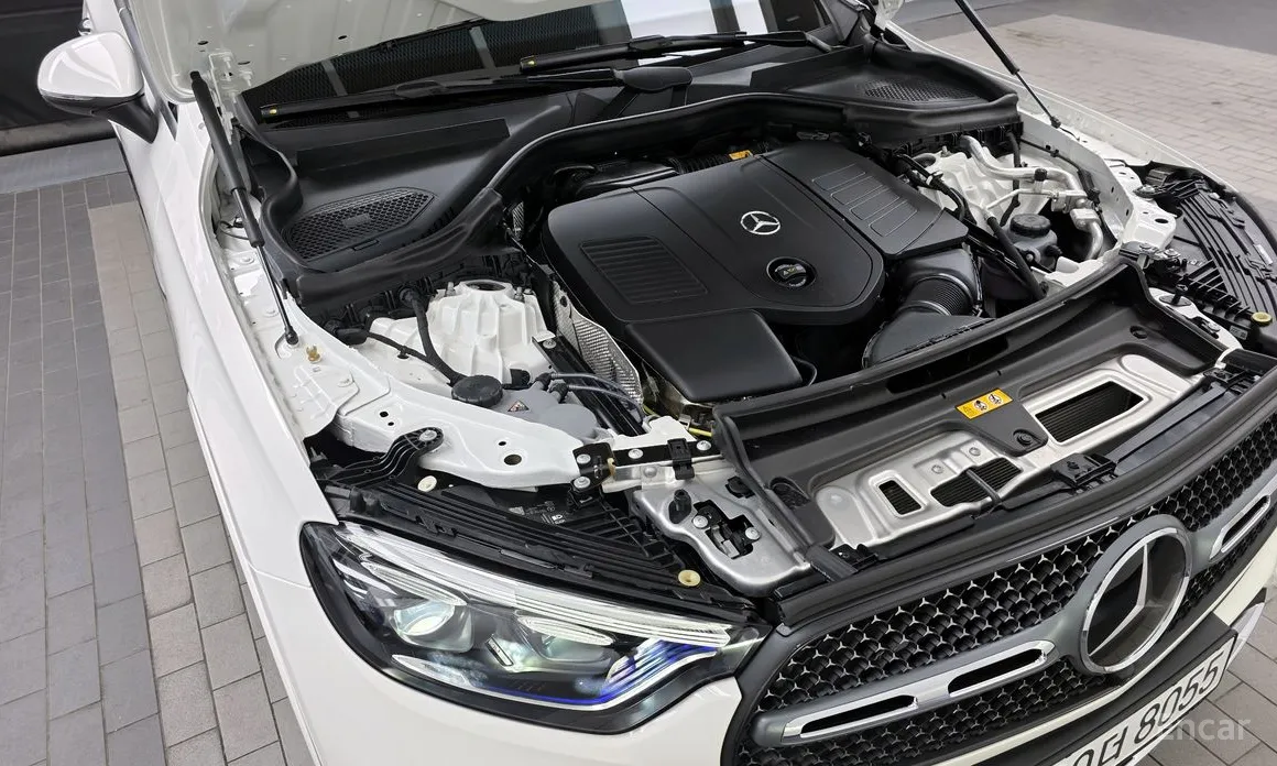 Mercedes-Benz GLC-Class 2023 GLC300 4MATIC Coupe