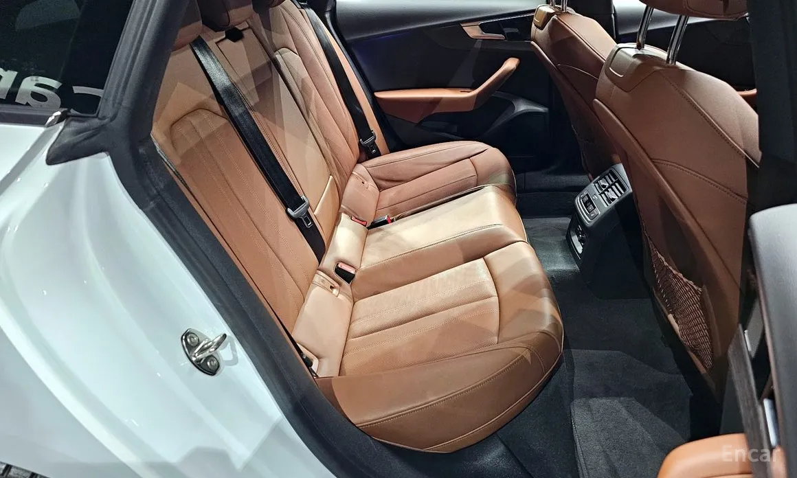 Audi A5 2017 40 TFSI Quattro Premium Sportback