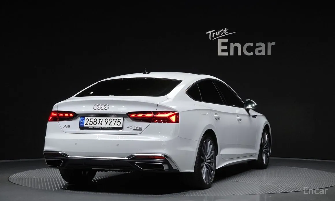 Audi A5 2017 40 TFSI Quattro Premium Sportback