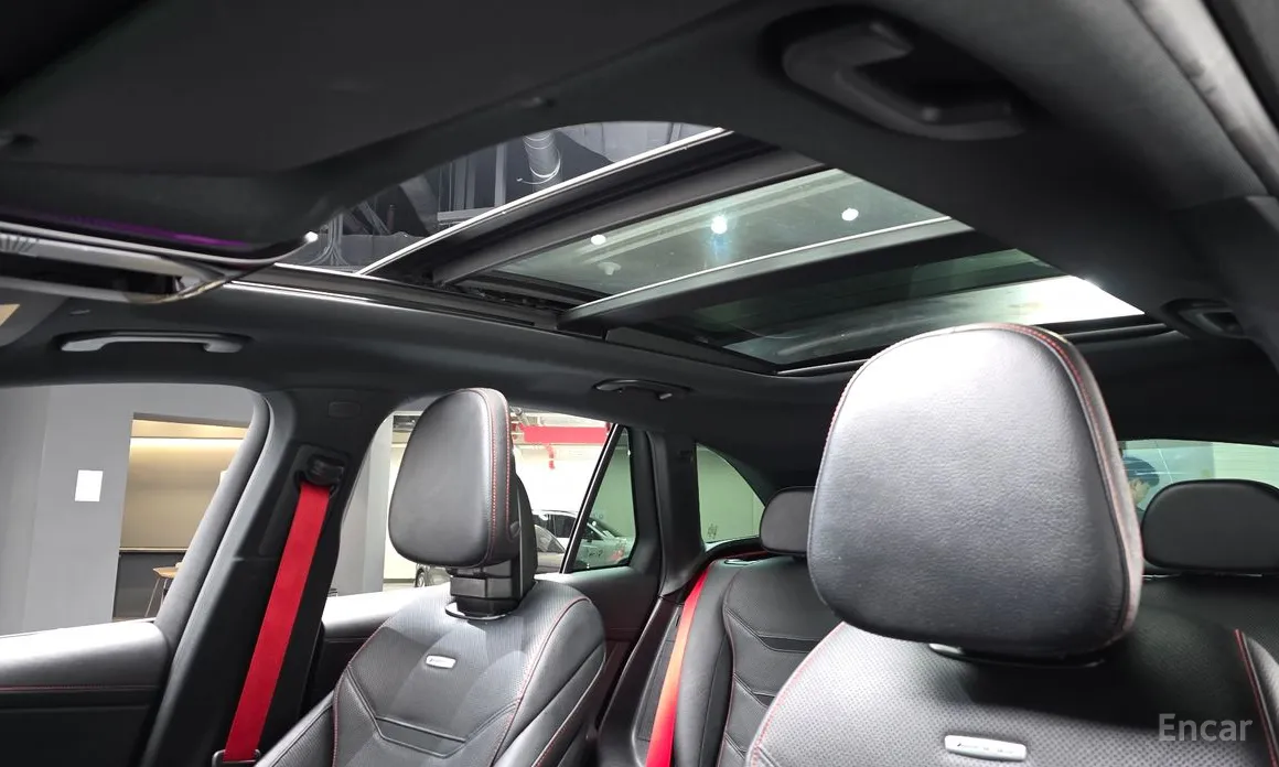 Mercedes-Benz GLC-Class 2023 AMG GLC43 4MATIC