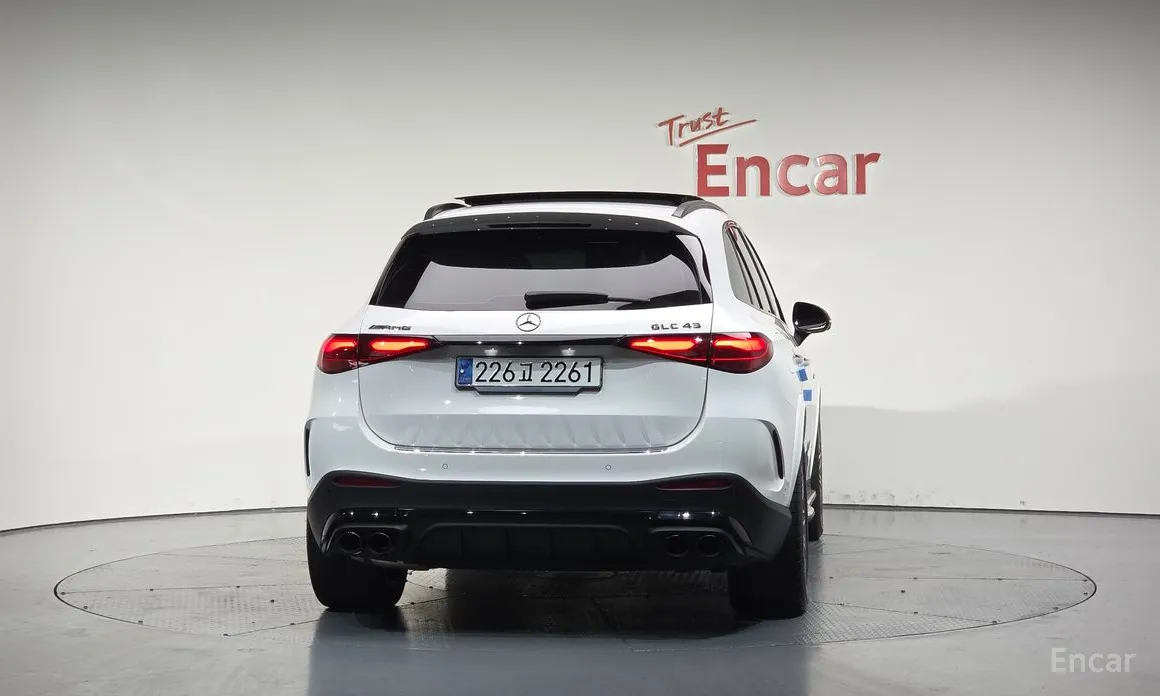 Mercedes-Benz GLC-Class 2023 AMG GLC43 4MATIC