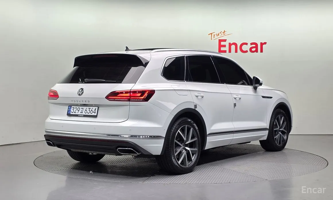 2019 Volkswagen Touareg