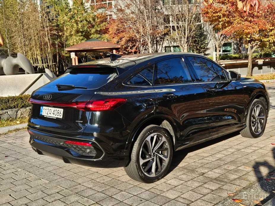 Audi Q5 2025 40 TDI Quattro S Line Sportback