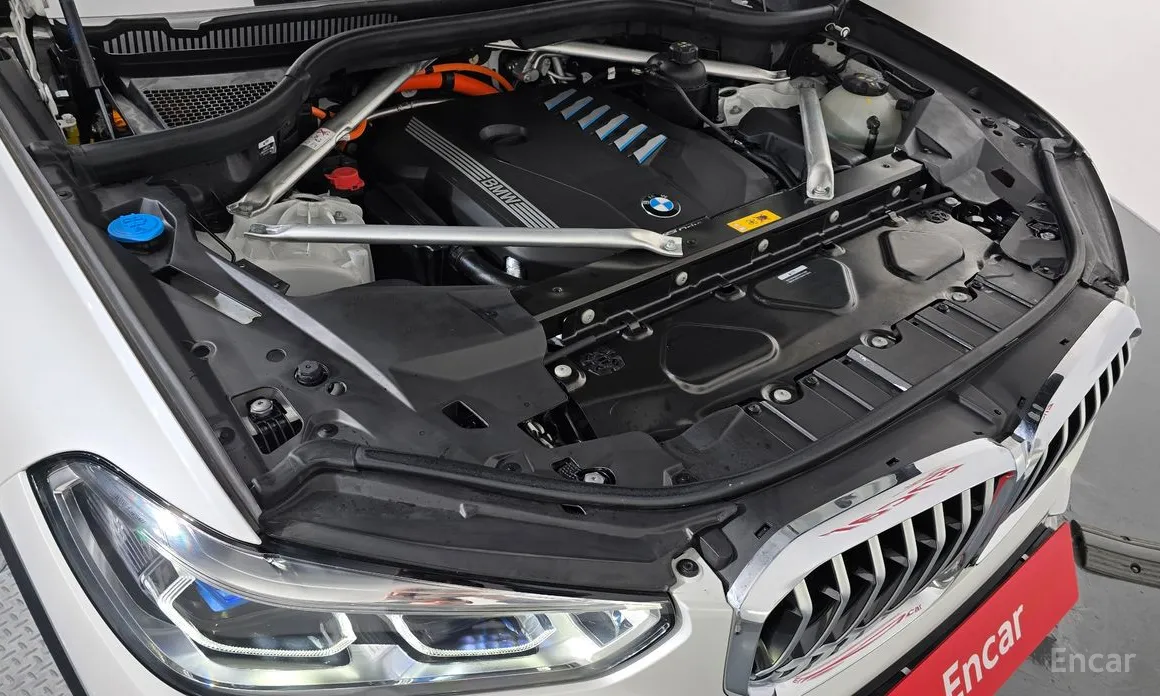 BMW X5 2019 xDrive 45e xLine