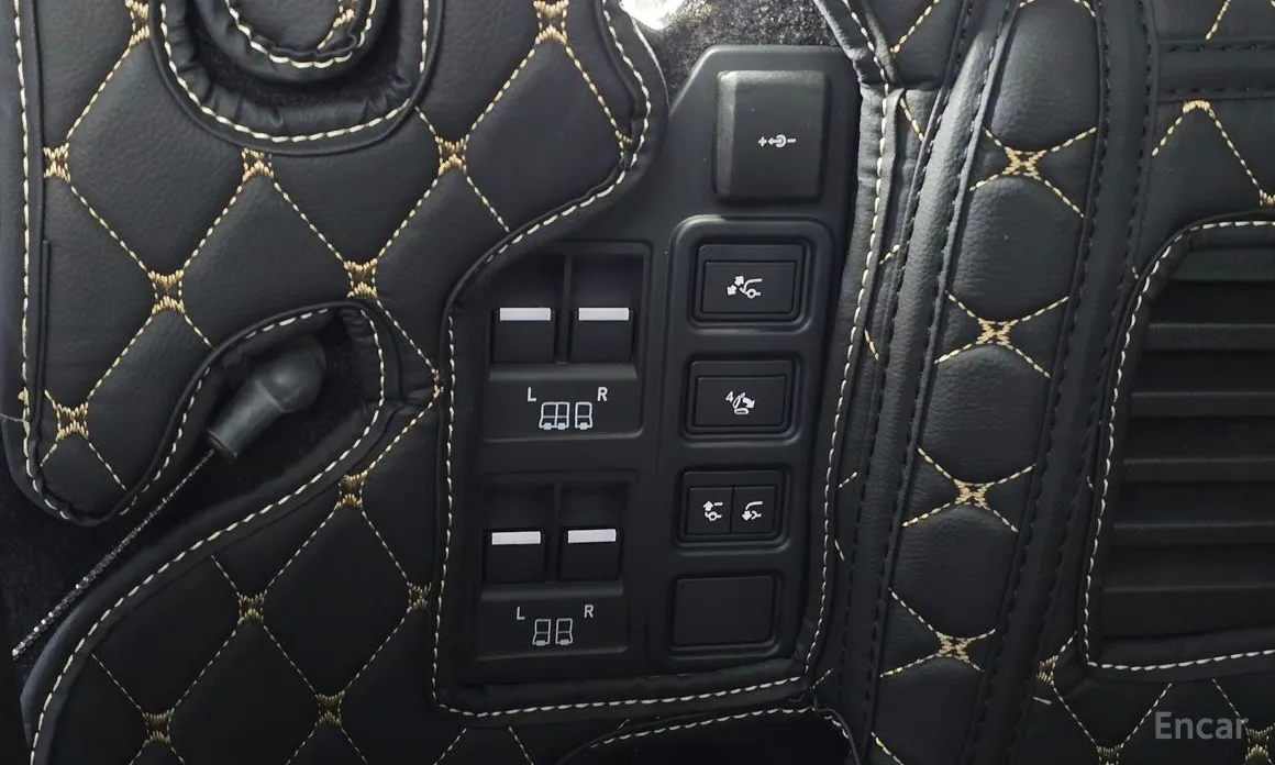 Land Rover Discovery 2017 P360 Dynamic HSE