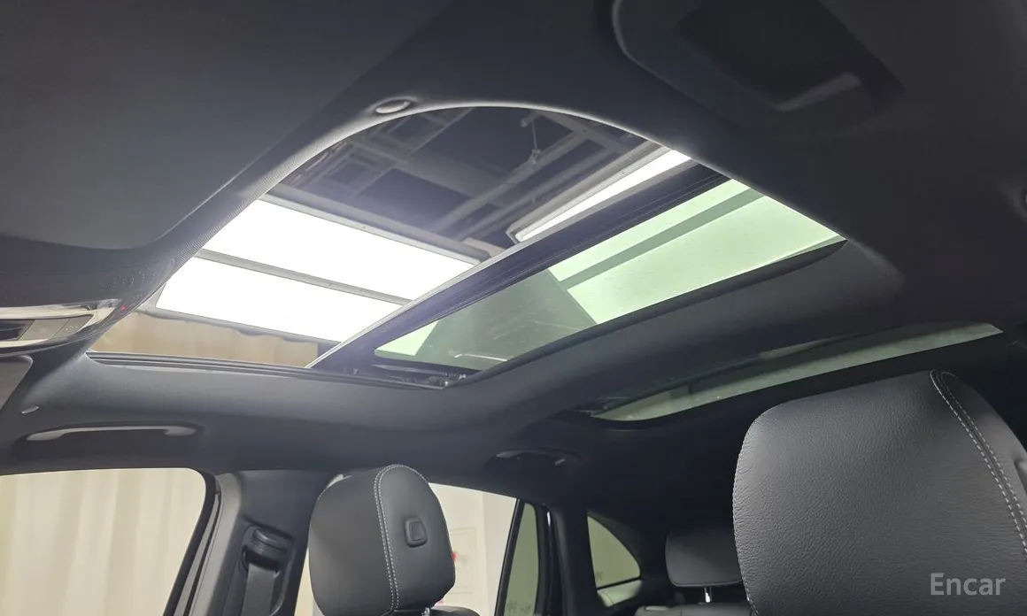 Mercedes-Benz EQA 2021 EQA250 AMG Line