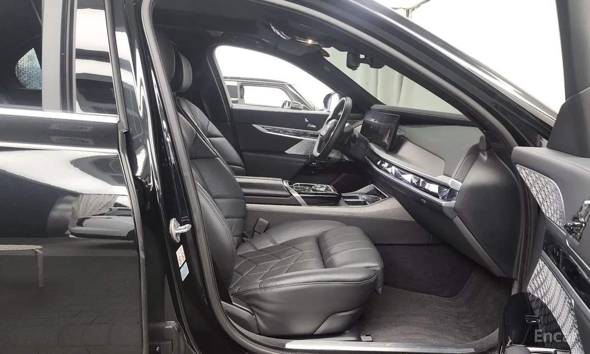 BMW i7 2022 xDrive 60 Design Pure Excellence