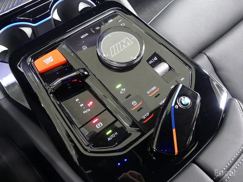 BMW M5 2024 M5 Sedan