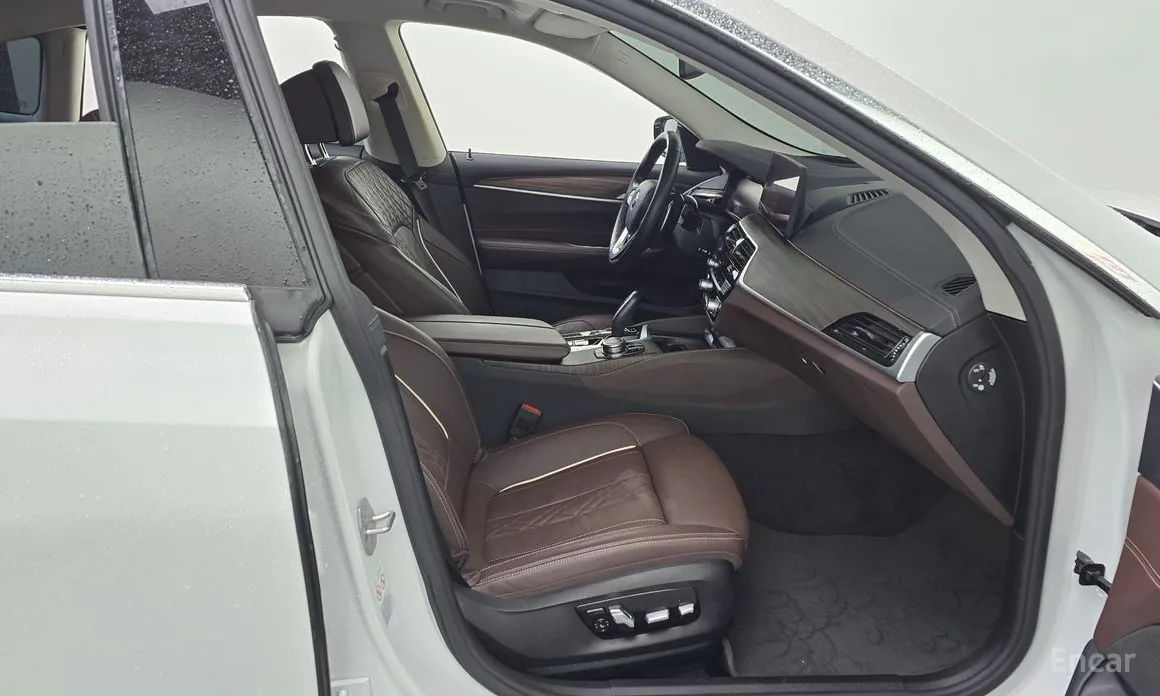 BMW Gran Turismo 2017 620d Luxury