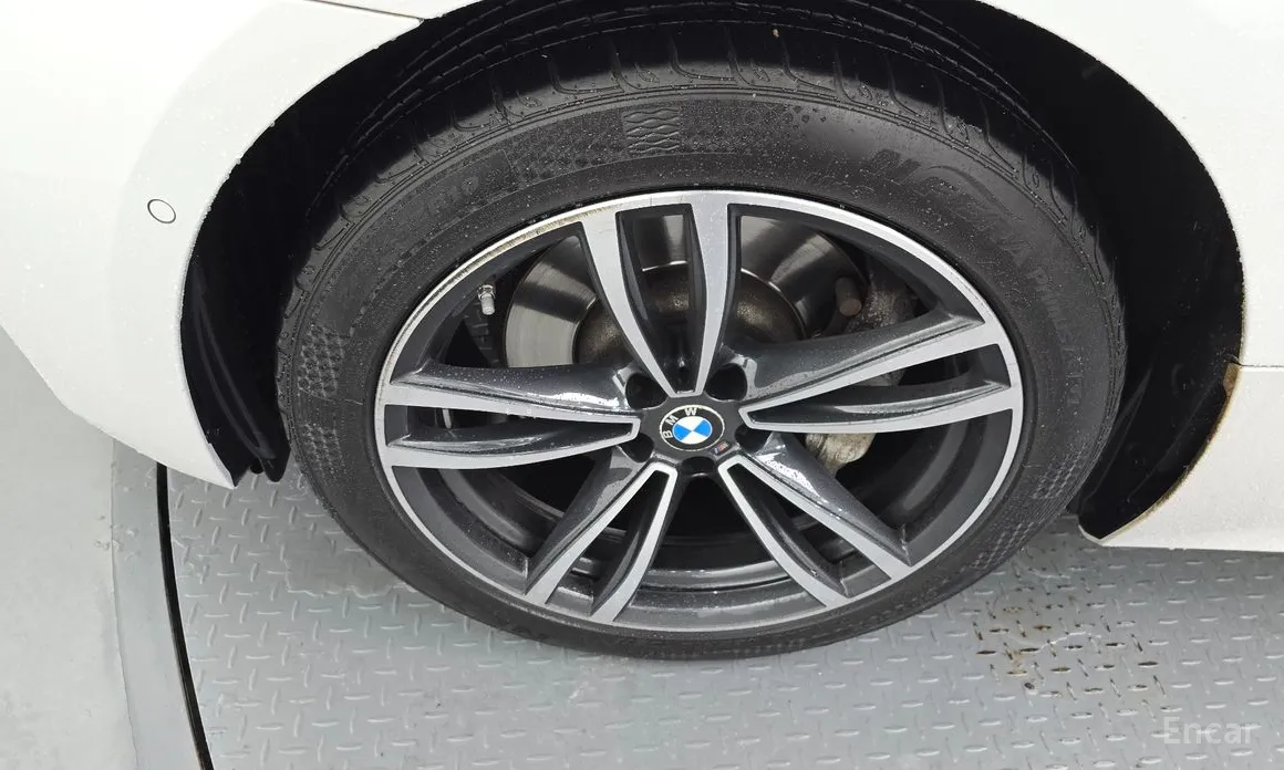 BMW Gran Turismo 2017 620d Luxury