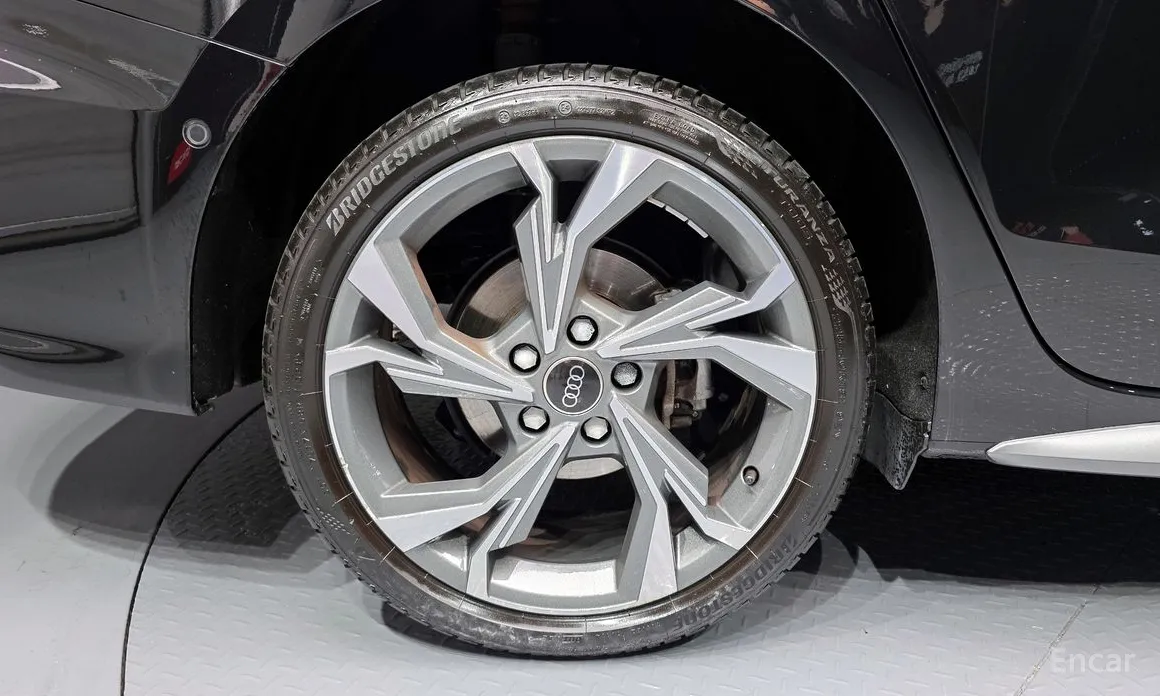 Audi A3 2022 40 TFSI Premium