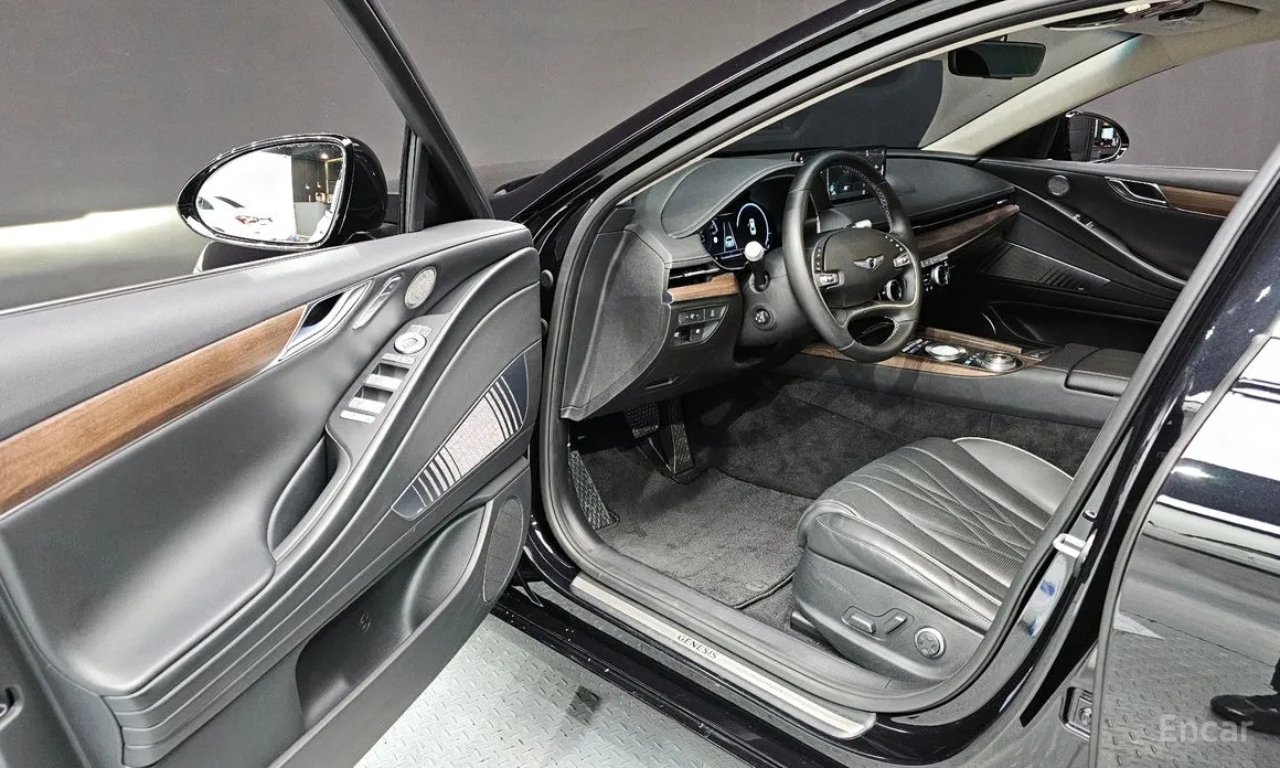 Genesis G80 2021 e-AWD