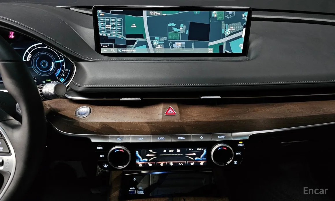 Genesis G80 2021 e-AWD