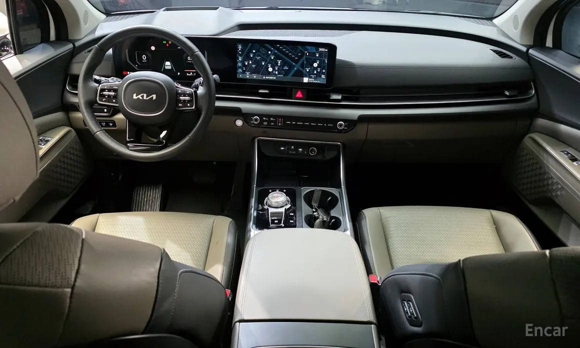 Kia Carnival 2023 9-Seater Noblesse