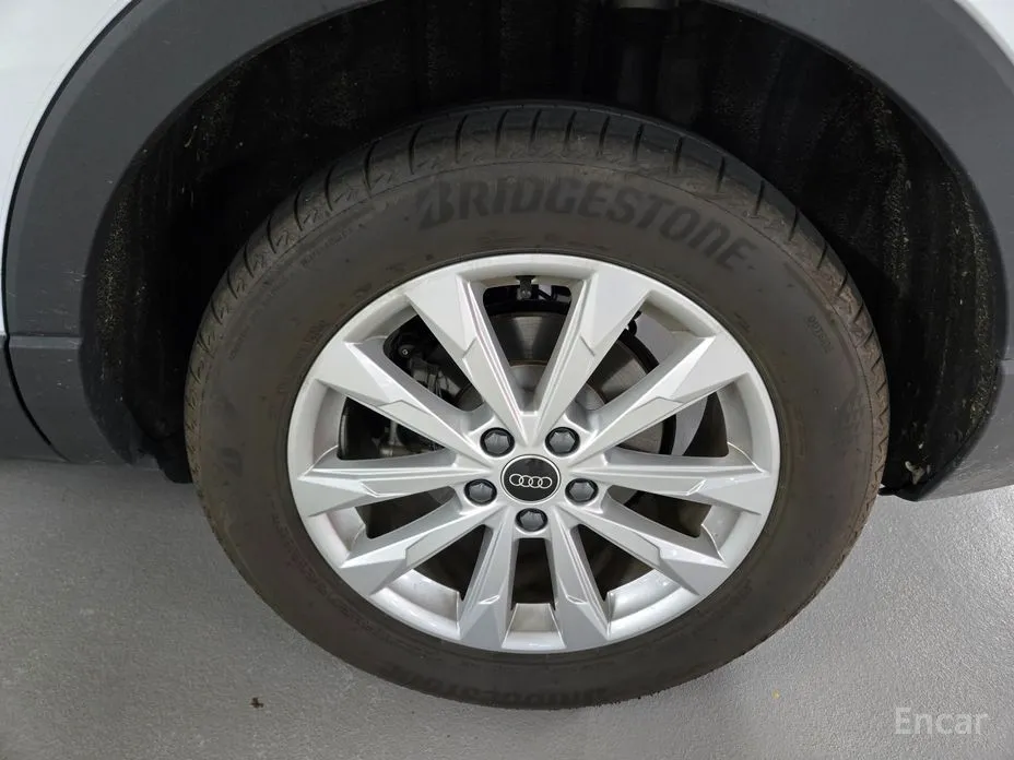 Audi Q3 2018 40 TFSI Quattro