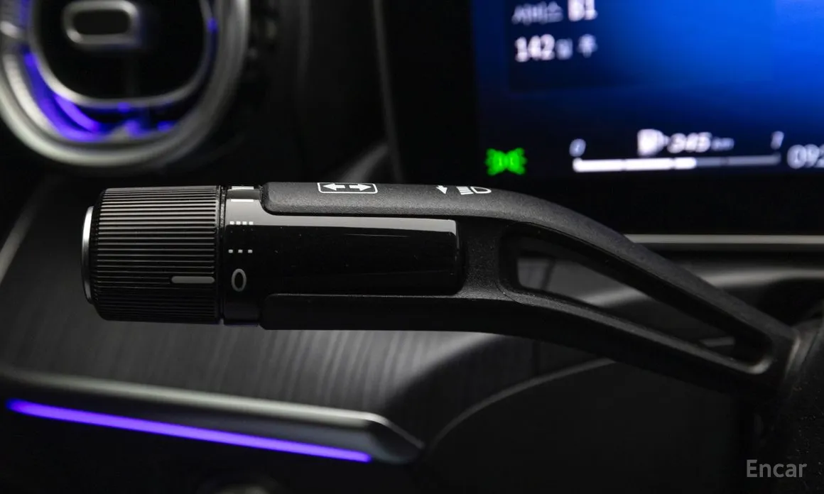 Mercedes-Benz C-Class 2022 C300 4MATIC Avantgarde