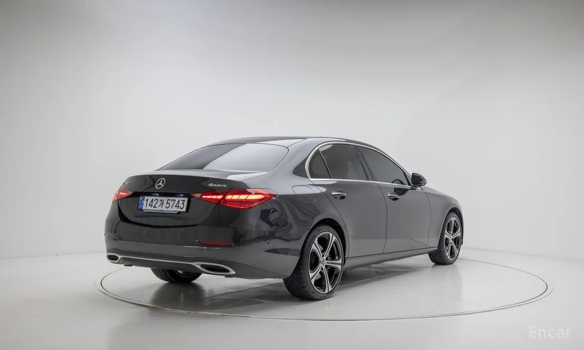 Mercedes-Benz C-Class 2022 C300 4MATIC Avantgarde