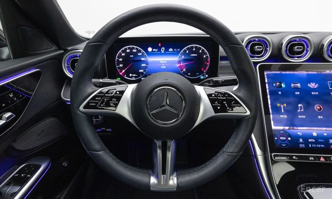 Mercedes-Benz C-Class 2022 C300 4MATIC Avantgarde