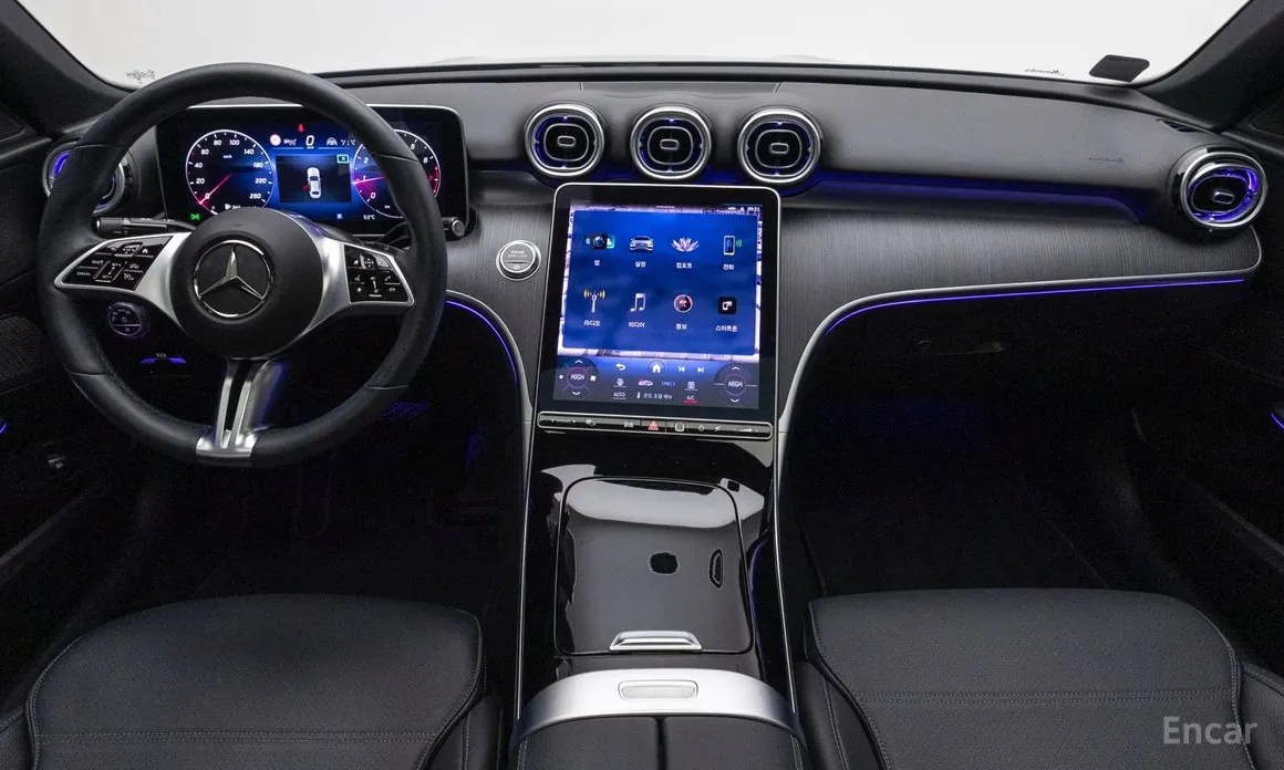 Mercedes-Benz C-Class 2022 C300 4MATIC Avantgarde