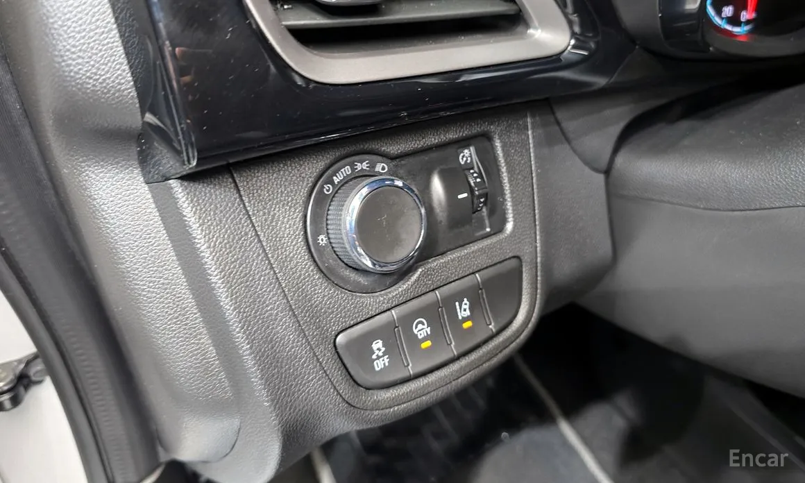 Chevrolet Spark 2018 Red Pick Edition