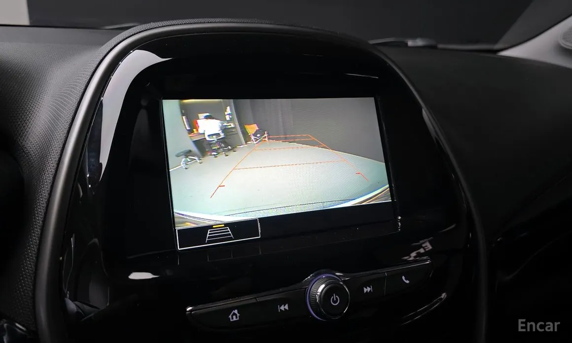 Chevrolet Spark 2018 Red Pick Edition