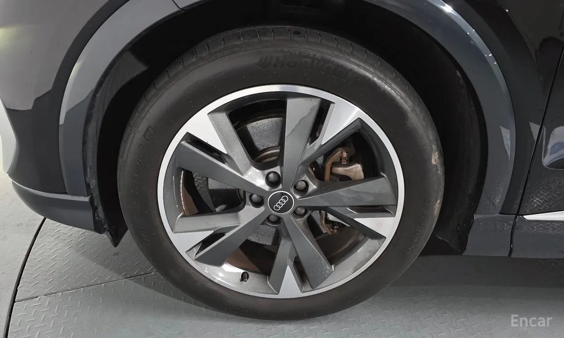 Audi Q4 e-tron 2022 40 Premium