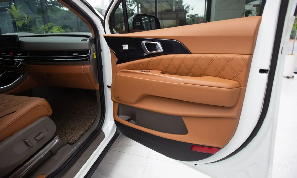 Kia Carnival 2023 Gasoline 9-Seater Hi Limousine (7-seater Limousine(Special vehicle)