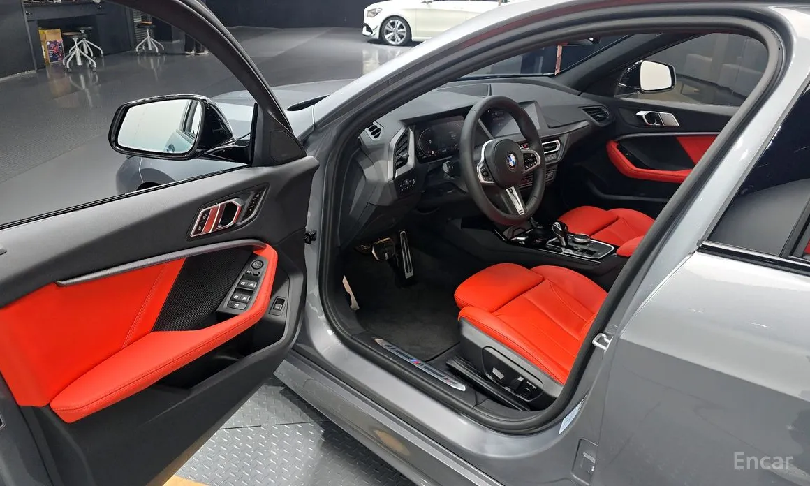 BMW 1 Series 2020 120i M Sports