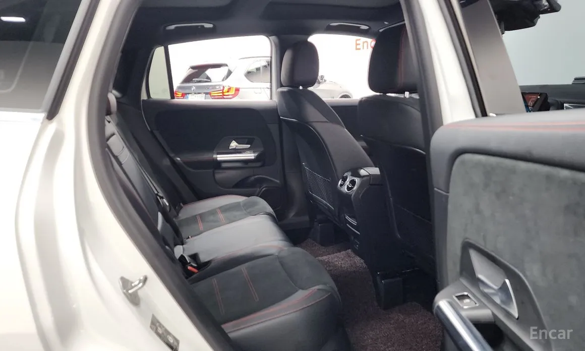 Mercedes-Benz GLA-Class 2020 GLA250 4MATIC