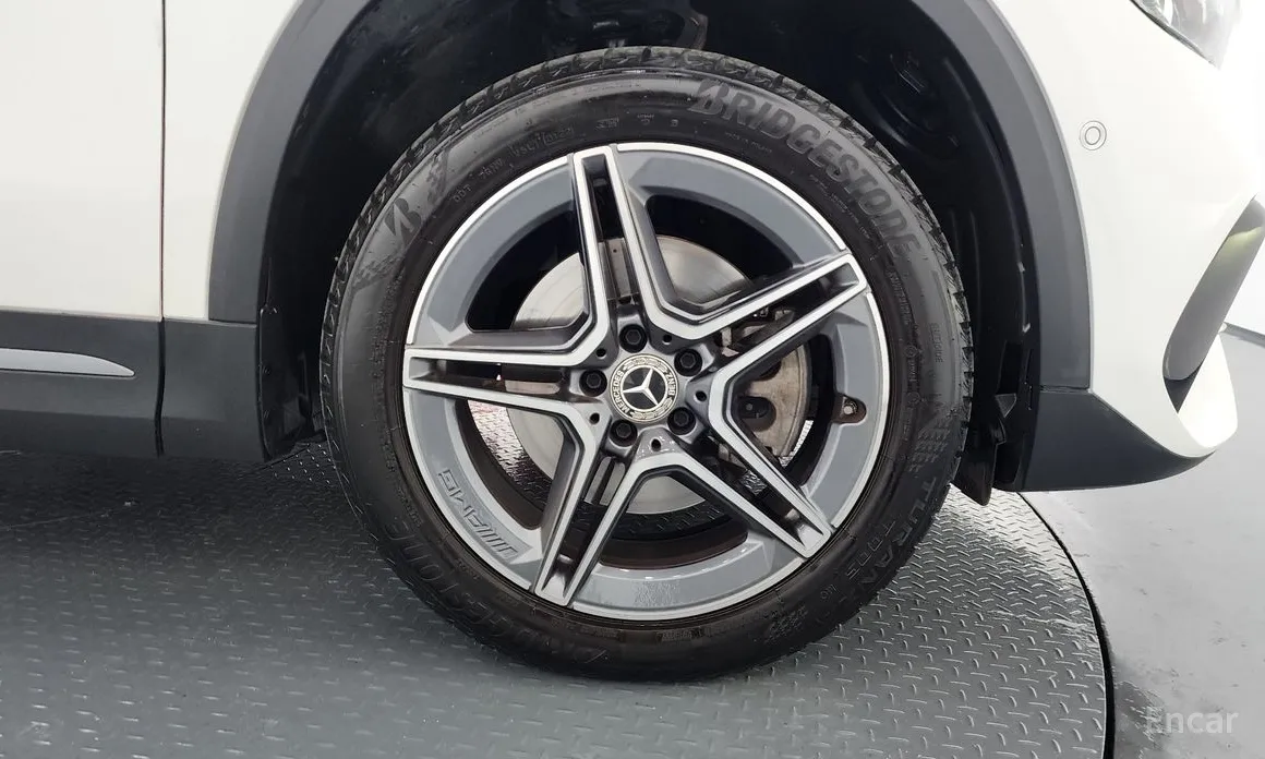 Mercedes-Benz GLA-Class 2020 GLA250 4MATIC