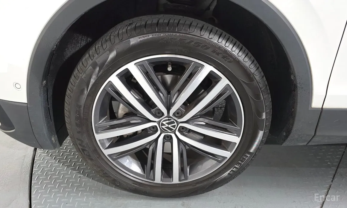 Volkswagen Tiguan 2018 2.0 TSI Prestige