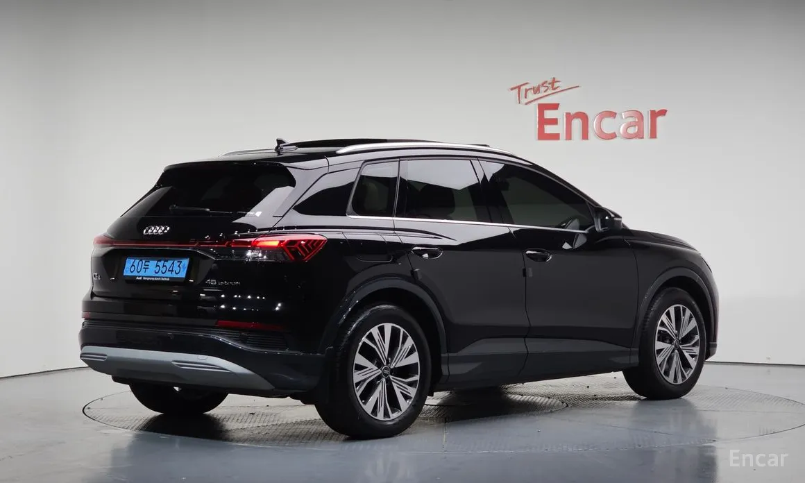 Audi Q4 e-tron 2022 45
