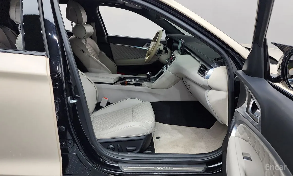 Genesis G70 2022 Gasoline 2.0T 2WD