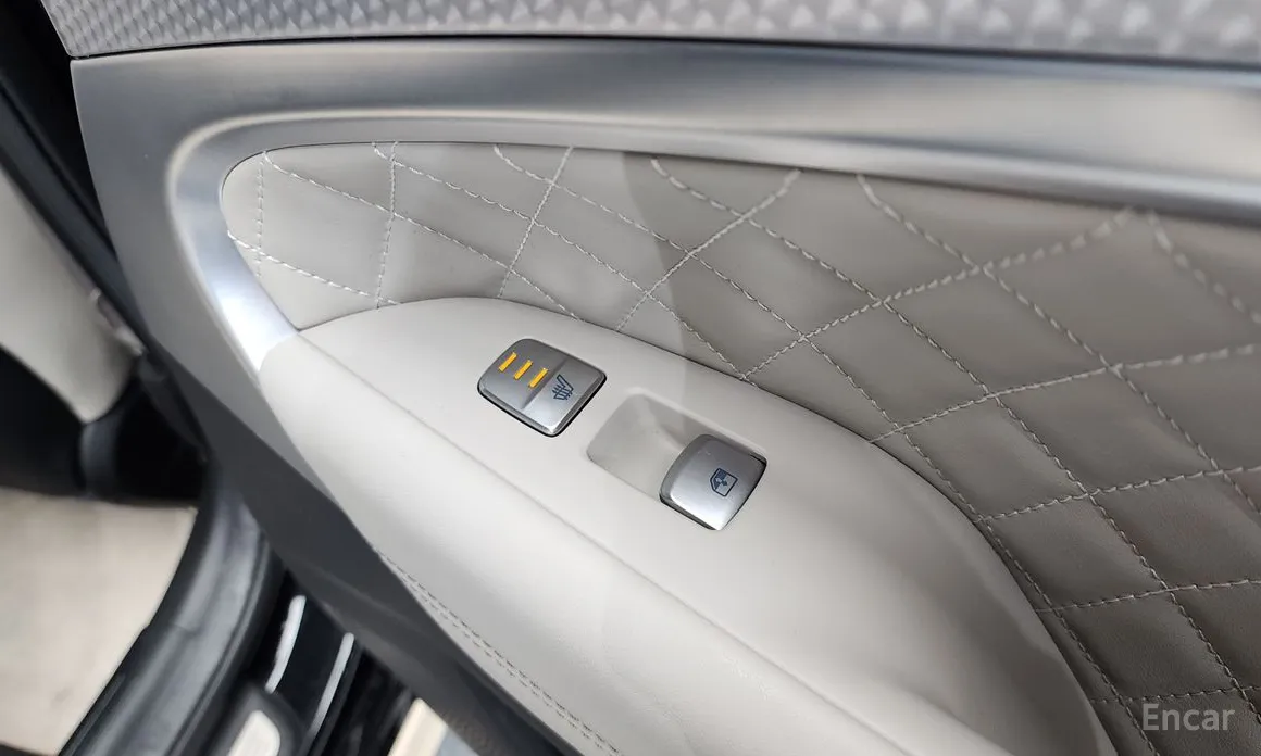 Genesis G70 2022 Gasoline 2.0T 2WD