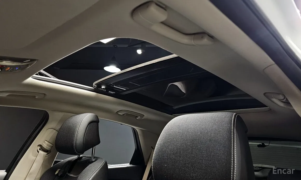 Genesis GV70 2022 e-AWD