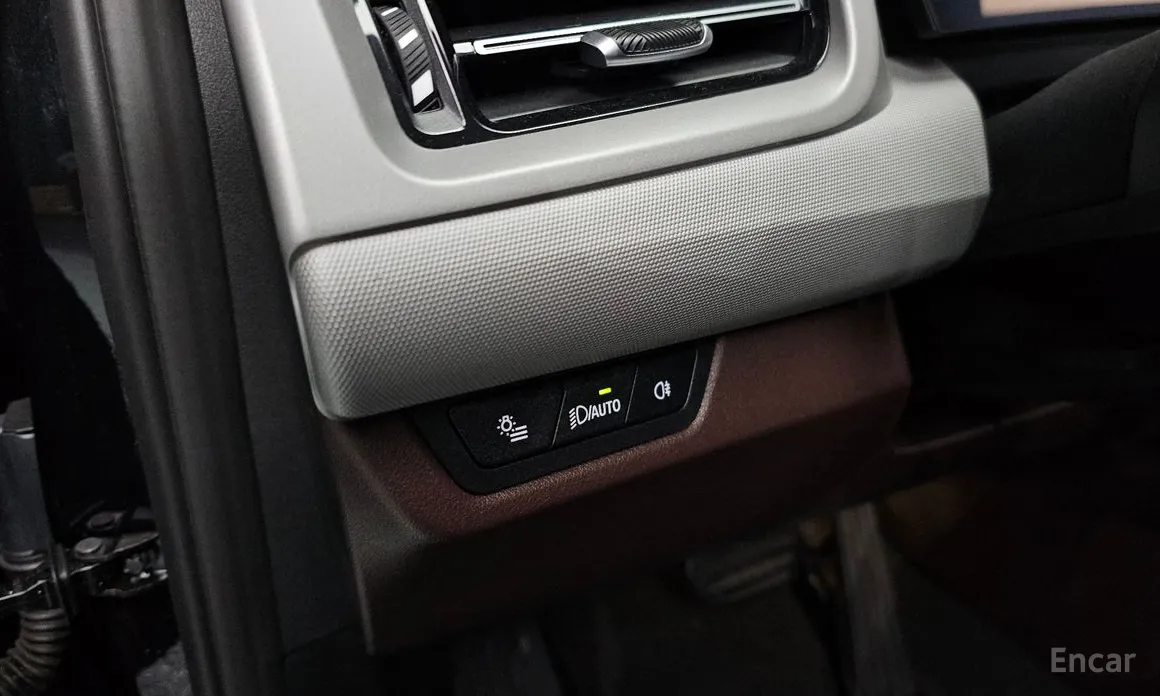 BMW 2 Series 2022 220i Advantage