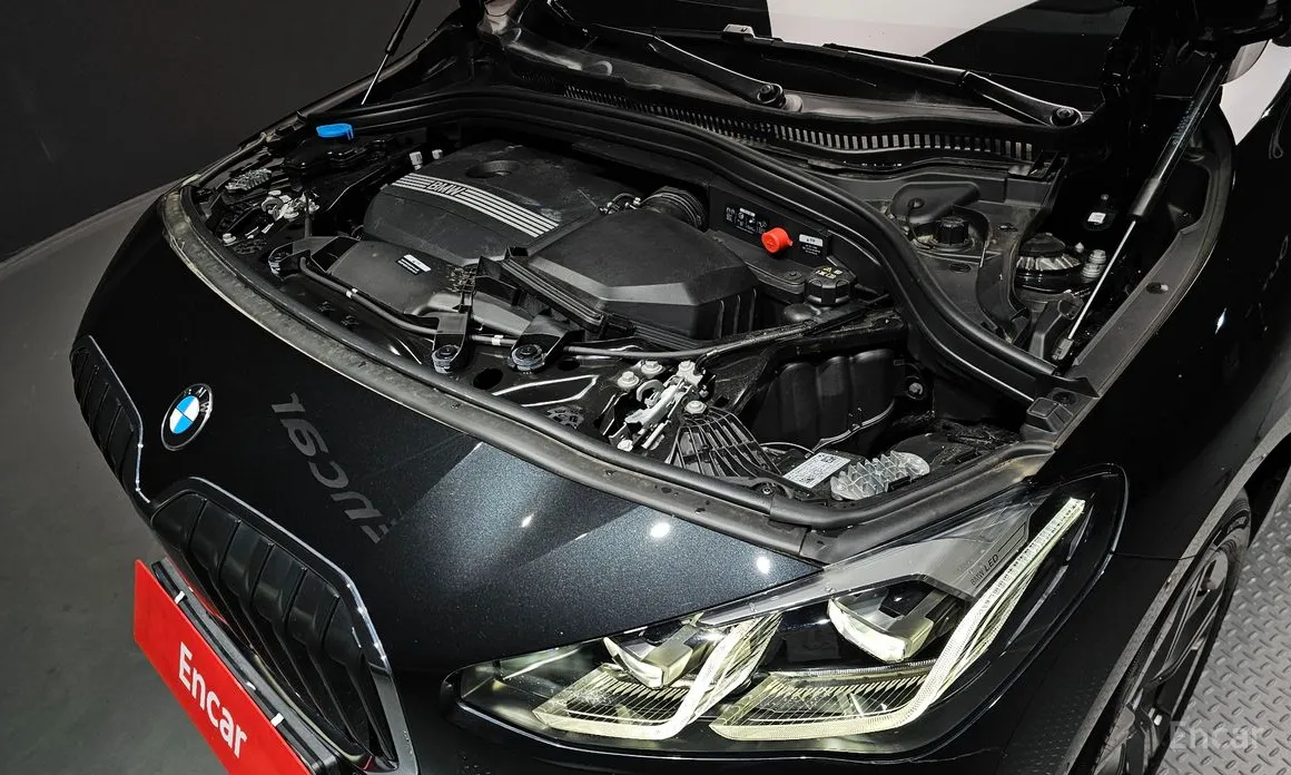 BMW 2 Series 2022 220i Advantage