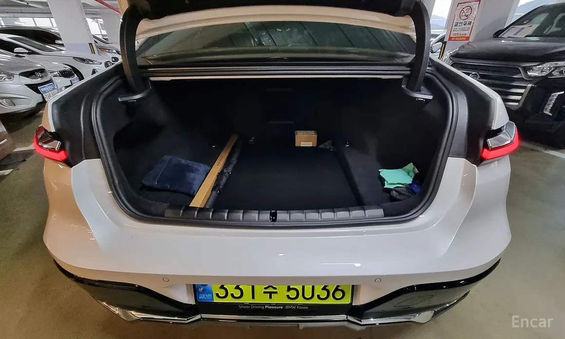 BMW 7 Series 2022 740d xDrive M Sport