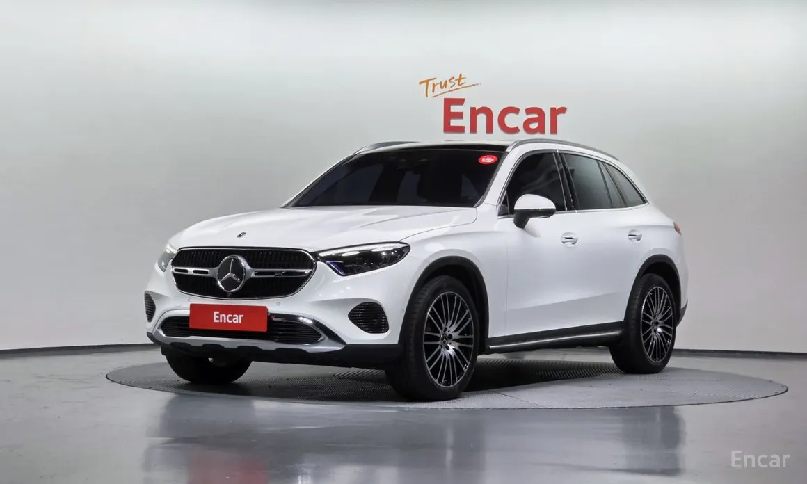 Mercedes-Benz GLC-Class 2023 GLC220 d 4MATIC